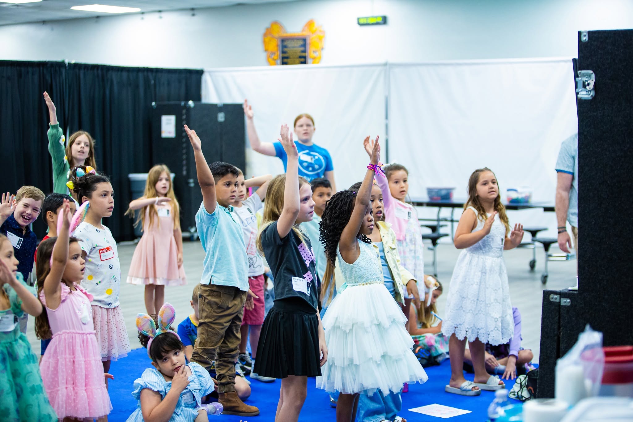 volunteer at church in wesley chapel